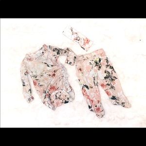 Posh Peanut kimono pajamas- 0-3 mo